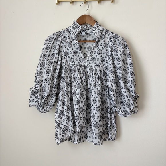 Never A Wallflower High Neck Embroidered Blouse XS Black White - Picture 1 of 8